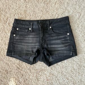 Black American Eagle Super Stretch Shortie Shorts